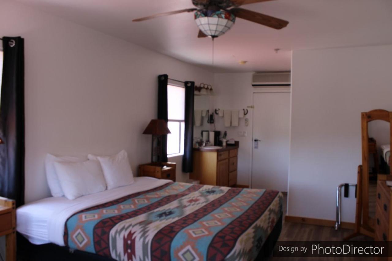 Creekside Lodge And Cabins Mayer Luaran gambar
